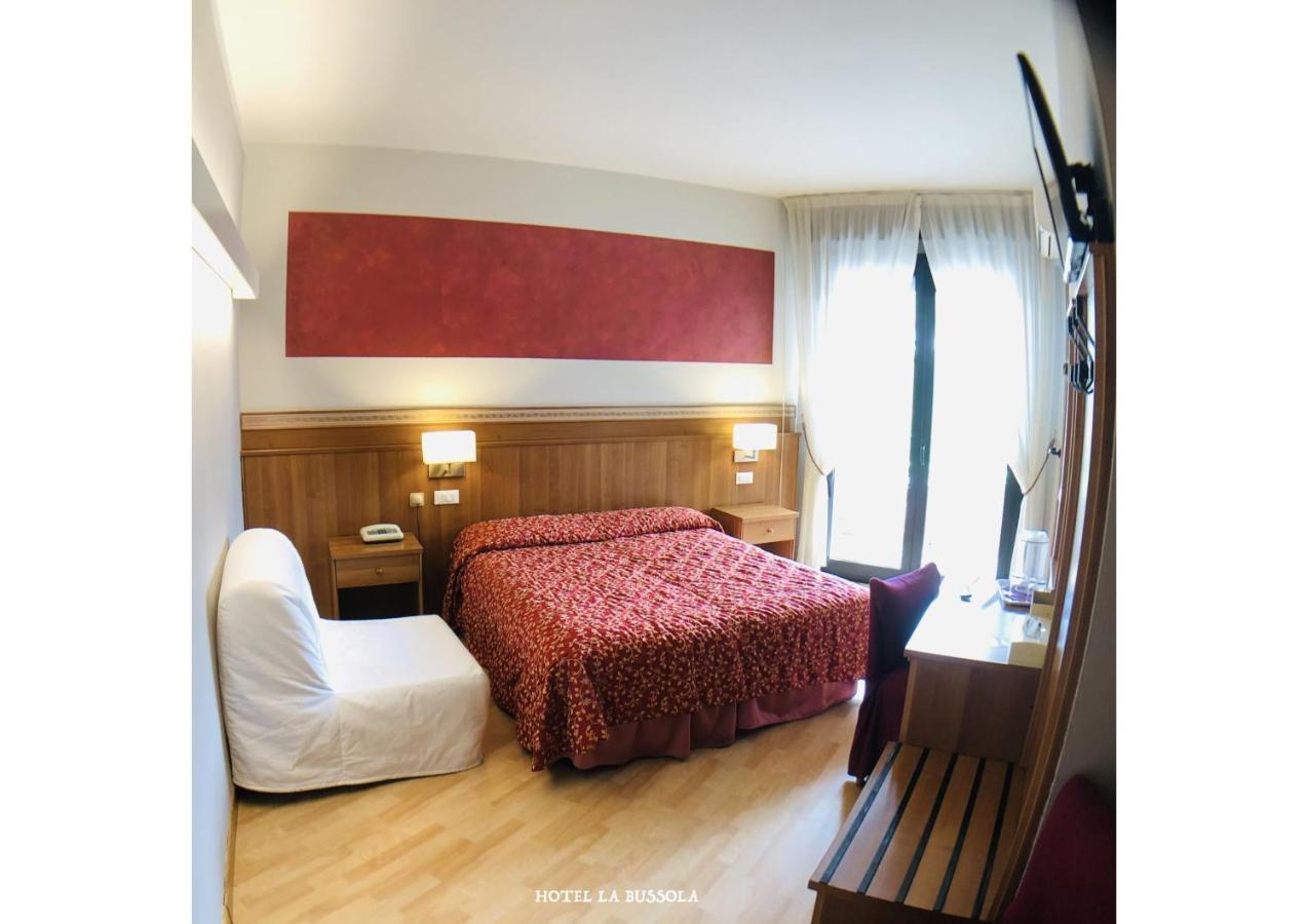 Hotel La Bussola Padenghe sul Garda Zewnętrze zdjęcie