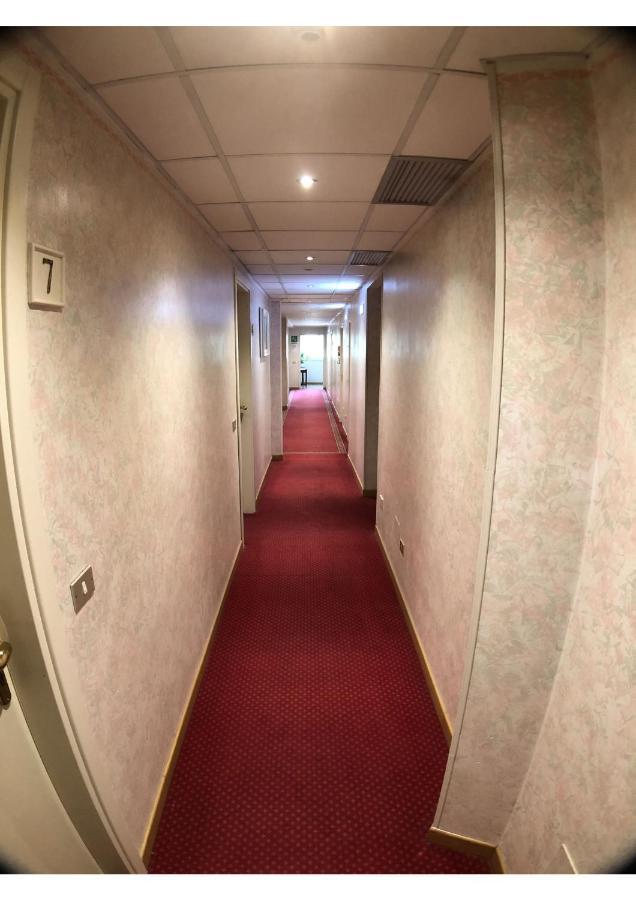 Hotel La Bussola Padenghe sul Garda Zewnętrze zdjęcie