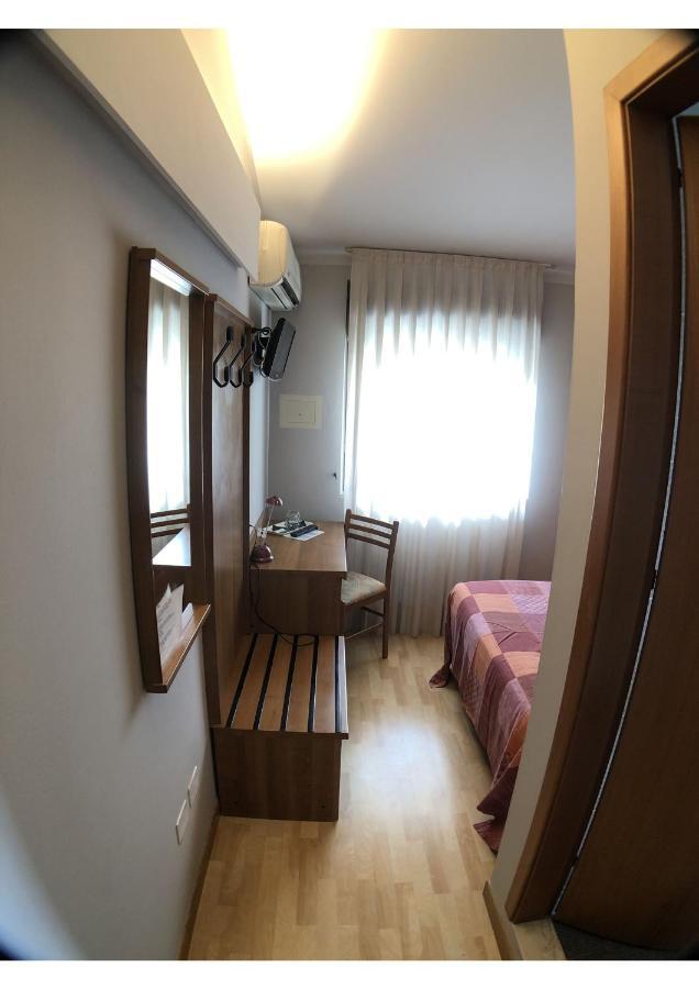 Hotel La Bussola Padenghe sul Garda Zewnętrze zdjęcie