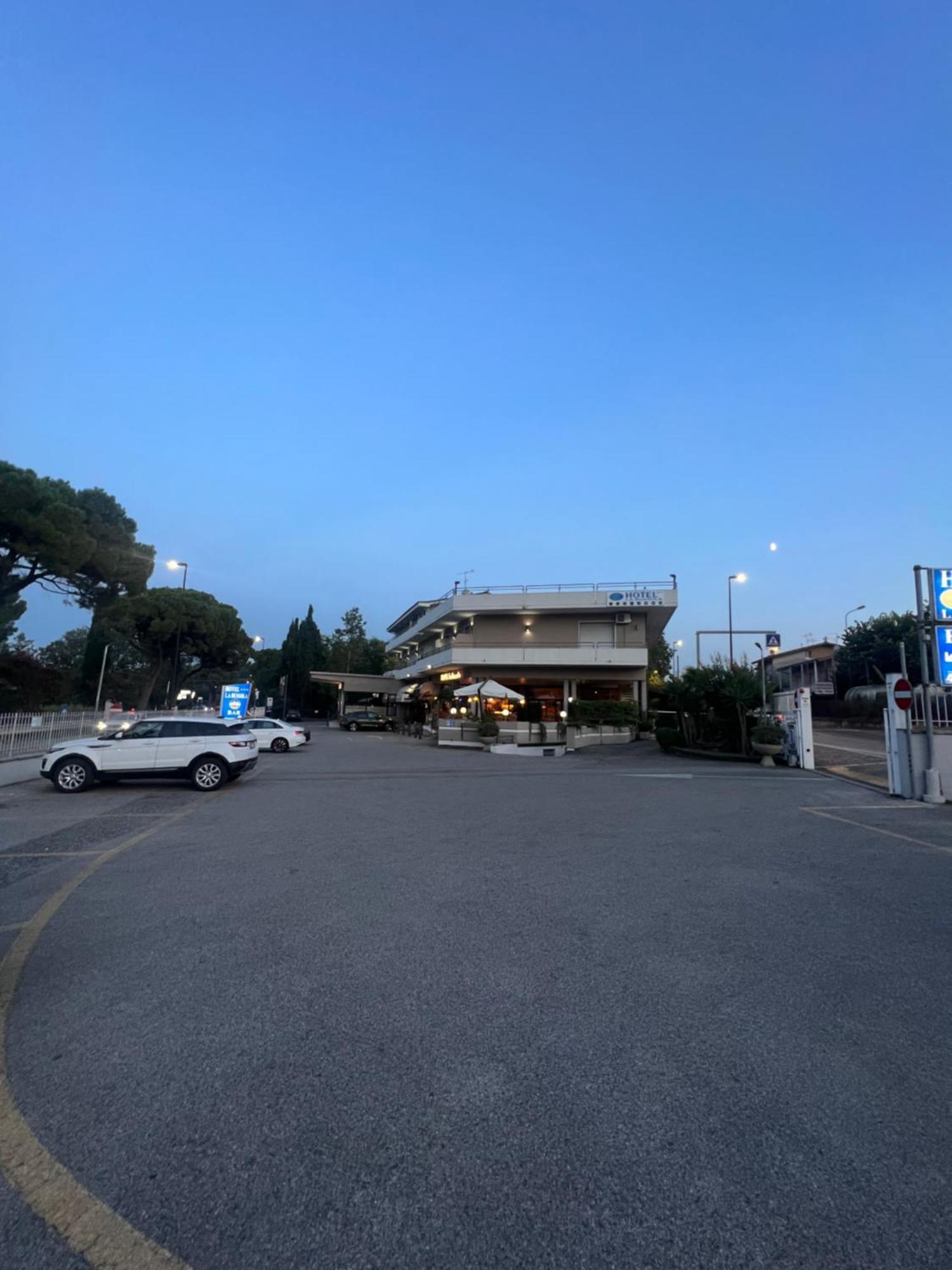 Hotel La Bussola Padenghe sul Garda Zewnętrze zdjęcie
