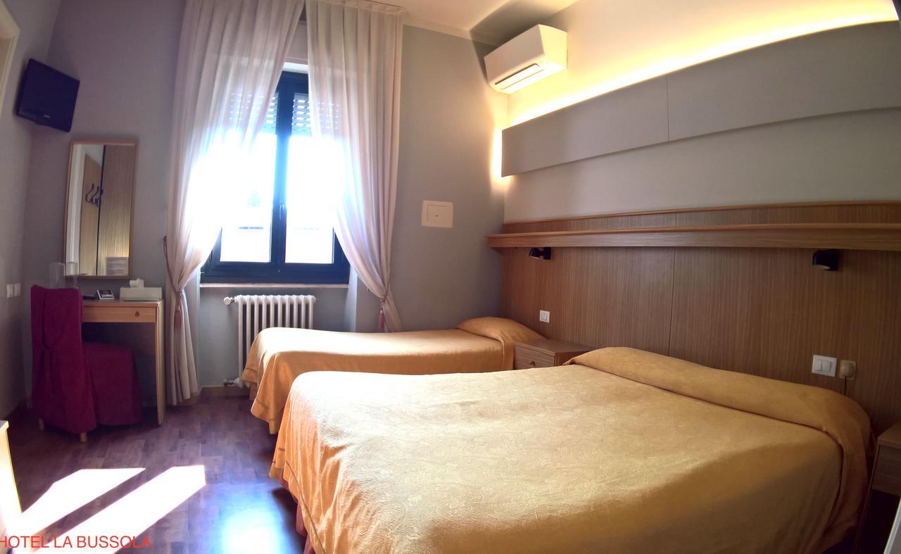 Hotel La Bussola Padenghe sul Garda Zewnętrze zdjęcie