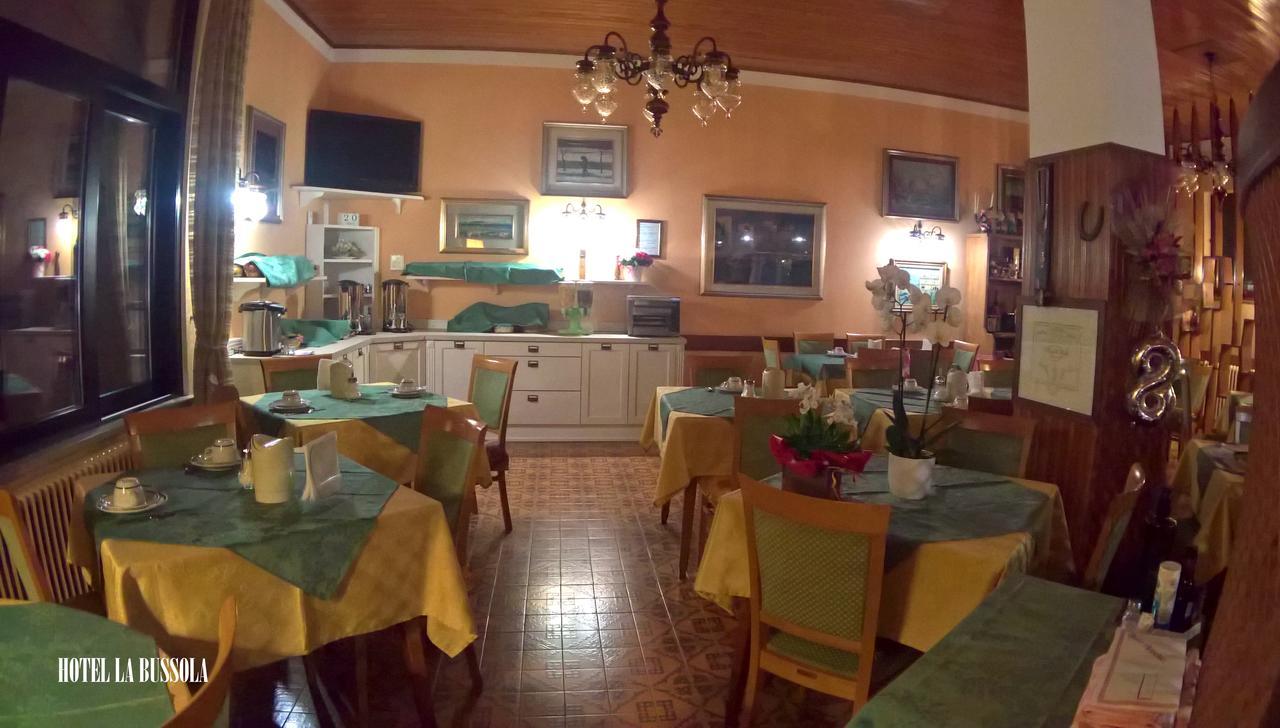 Hotel La Bussola Padenghe sul Garda Zewnętrze zdjęcie
