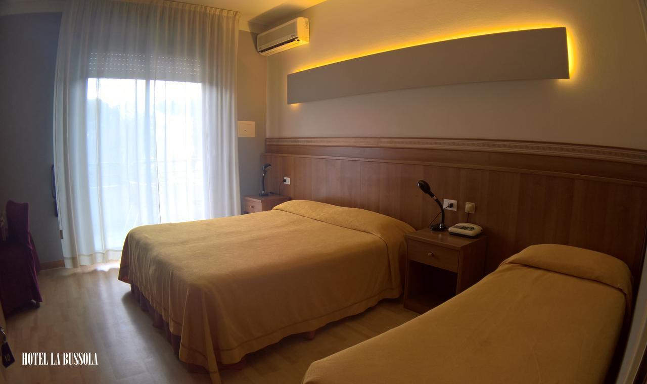 Hotel La Bussola Padenghe sul Garda Zewnętrze zdjęcie