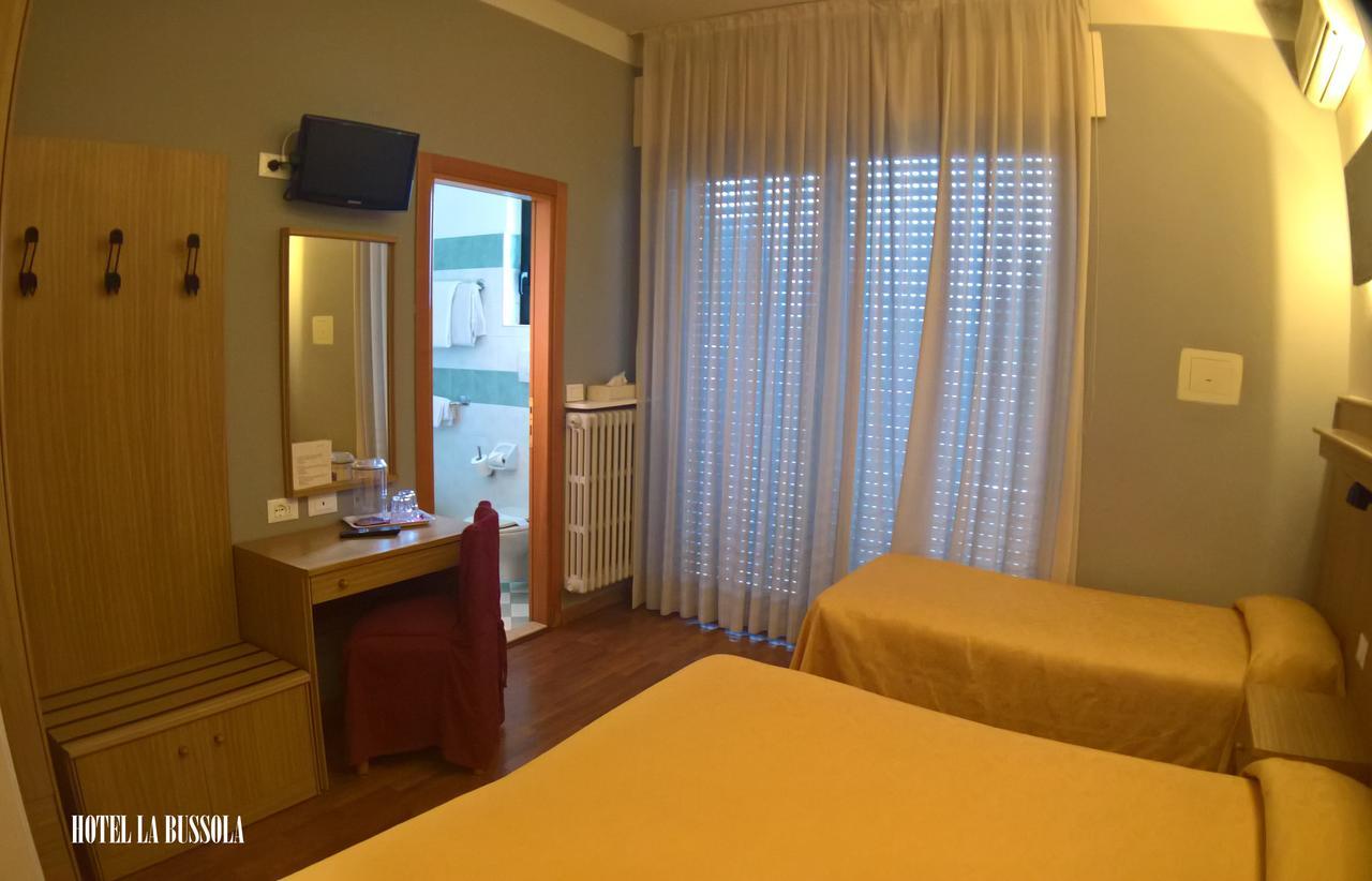 Hotel La Bussola Padenghe sul Garda Zewnętrze zdjęcie