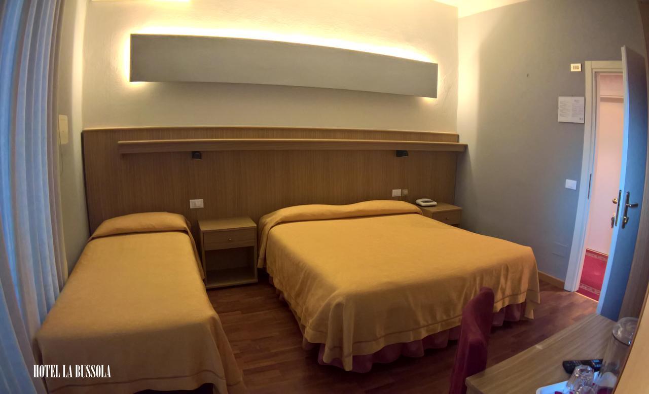 Hotel La Bussola Padenghe sul Garda Zewnętrze zdjęcie