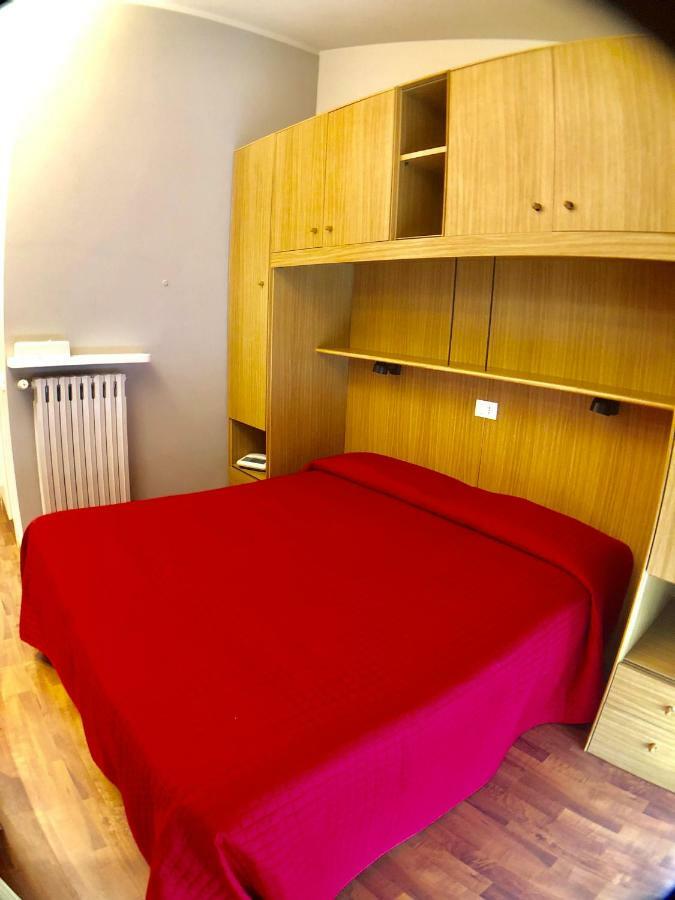 Hotel La Bussola Padenghe sul Garda Zewnętrze zdjęcie